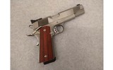Les Baer ~ 1911 Custom ~ .45 ACP - 1 of 5