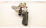 Smith & Wesson ~ Model 460 XVR ~ .460 S&W Magnum - 3 of 5