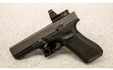 Glock ~ 17 Gen 5 ~ 9 mm - 2 of 2