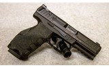 Heckler & Koch ~ VP 9 ~ 9 mm - 1 of 2