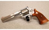 Smith & Wesson ~ 686-2 Combat Magnum ~ .357 Mag - 2 of 2