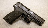 Heckler & Koch ~ USP 40 ~ .40 S&W