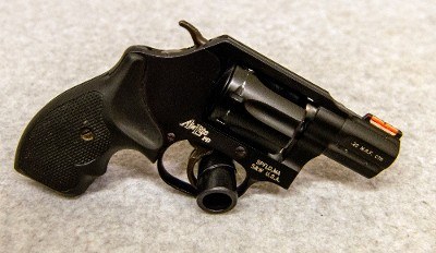 Smith & Wesson ~ 351 PD Airlite ~ .22 WMR