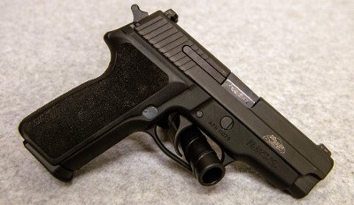 SIG Sauer ~ P229 SAS ~ 9 mm
