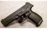 Smith & Wesson ~ SW9F ~ 9 mm - 2 of 2