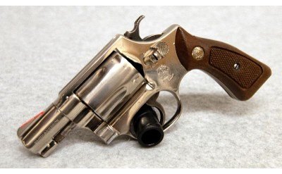 Smith & Wesson ~ 37 Airweight ~ .38 Spl - Image 2 of 2