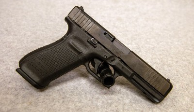 Glock ~ 20 V MOS ~ 10 mm - Image 1 of 2