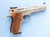 Smith & Wesson Model 952 Performance Center, Cal. 9mm, Stainless PENDING SALE - 4 of 7