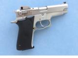Smith & Wesson Model 5903, Cal. 9mm
SALE PENDING - 2 of 4