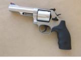Smith & Wesson Model 69 Combat Magnum, Cal. .44 Magnum
NEW IN THE BOX
- 2 of 3
