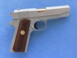70 Series Colt Combat Commander, Satin Nickel Finish, Cal. .45 ACP
SOLD
- 2 of 4