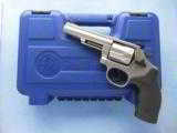 Smith & Wesson Model 66
Combat Magnum, Cal. .357 Magnum
- 1 of 3