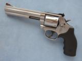 Smith & Wesson Model 686 Distinguished Combat Magnum, 6 Inch Barrel - 3 of 4