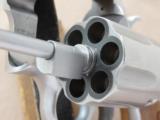 Smith & Wesson Model 64-3 Heavy Barrel .38 Special Revolver - 20 of 25