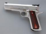 Colt Special Combat Government 1911 Competition Model, Custom Shop, Cal. .45 ACP
SOLD - 2 of 11