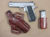 Dan Wesson "Valor" 1911 Commander Size Rig, Cal. .45 ACP
SOLD - 1 of 11