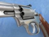 Smith & Wesson Model 66 Combat Magnum, Cal. .357 Magnum, 2 1/2 Inch Stainless Steel
- 10 of 10