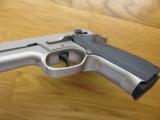 Smith & Wesson Model 5906, Cal. 9mm, Stainless Steel, 4 Inch Barrel
- 8 of 11