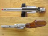 Smith & Wesson Model 63 .22/32 Kit Gun, Cal. .22 LR, Stainless Steel, 4 Inch Barrel, S&W Target Grips - 3 of 6