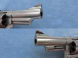 Smith & Wesson Model 629-5, Cal. .44 Magnum, 4 inch Barrel, Stainless Steel - 7 of 10