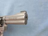 Smith & Wesson Model
617, Cal. .22 LR, 4 Inch Barrel, Stainless - 6 of 8