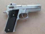 1985 Vintage Smith & Wesson Model 659 Pistol in 9mm
** EXCELLENT! ** - 5 of 25