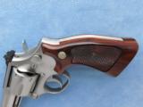 Smith & Wesson Model 686 Distinguished Combat Magnum, Cal. .357 Magnum, 6 Inch Barrel, Patridge Target Front Sight - 4 of 8