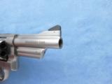 Smith & Wesson Model 657 Mountain Gun, Cal. .41 Magnum, 4 Inch Barrel, Stainless Steel - 6 of 9