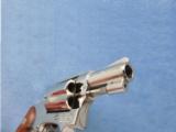 Smith & Wesson Model 36, Nickel Finished, Cal. .38 Special, 1989 Manufacture - 6 of 11
