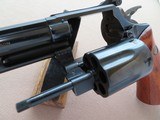 Smith & Wesson Model 19-3 .357 Magnum blue 4" Barrel **Texas Ranger Commemorative MFG. 1973** - 20 of 25