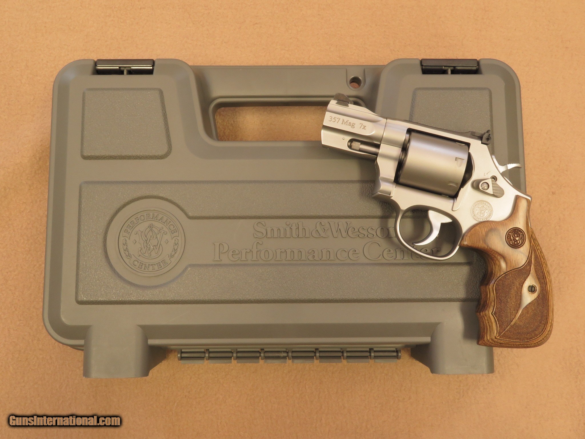 Smith & Wesson Model 686, Performance Center, 7-Shot .357 Magnum, 2 1/2 ...