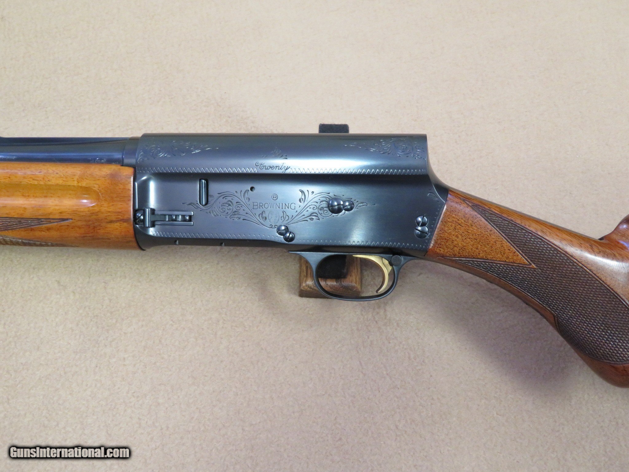 Browning Auto 5 Light 20 Mod. Choke 20 Ga. 26" Vent Rib Barrel **Made