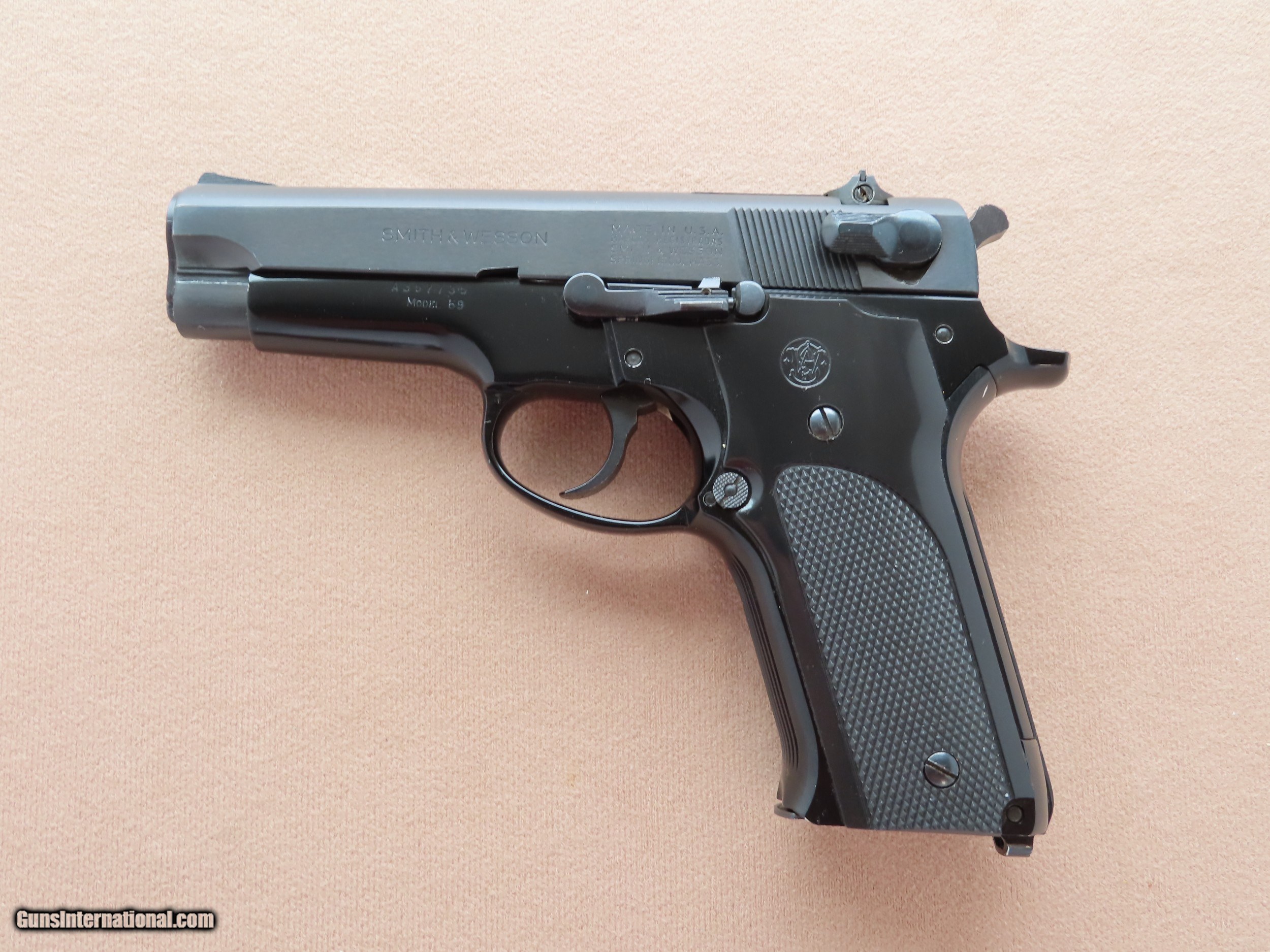 1976 Vintage Smith & Wesson Model 59 Pistol in 9mm w