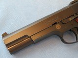 LNIB Smith & Wesson Performance Center Model 952-1 9MM Target Pistol **MFG. 2003** SOLD - 7 of 18