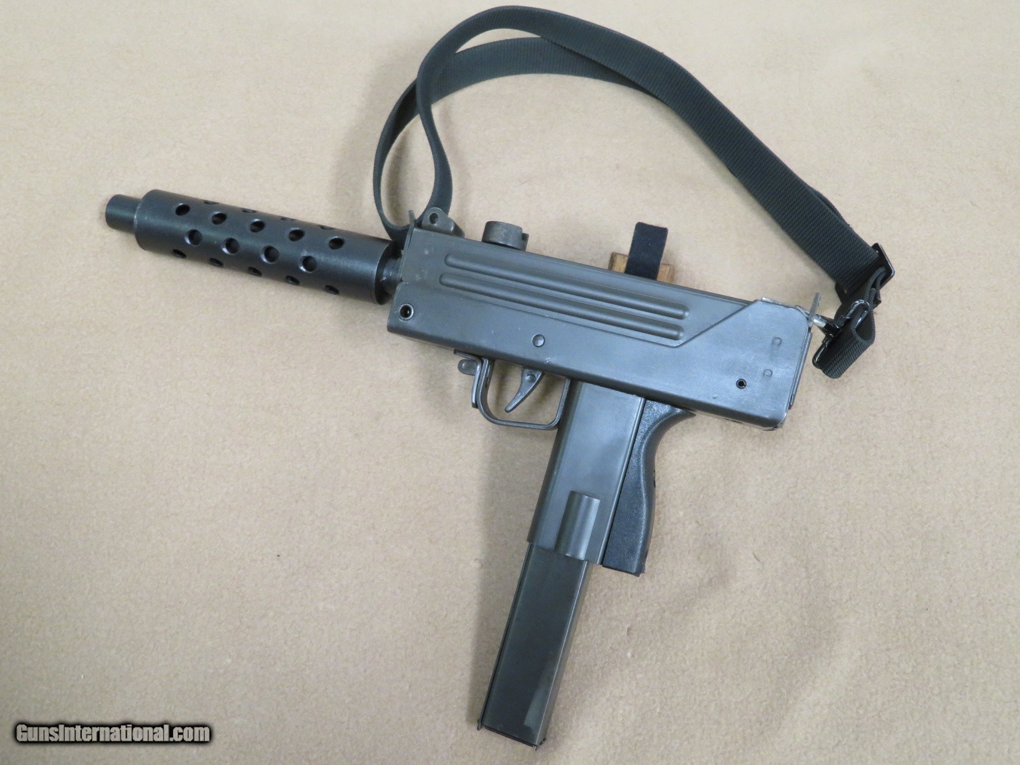 mac 10 machine gun