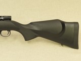 Weatherby Vanguard Rifle in .257 Weatherby Magnum w/ 24" Inch Barrel / Black Synthetic Stock
** Excellent Hunting Rifle w/ 1 MOA Guarantee ** - 9 of 25