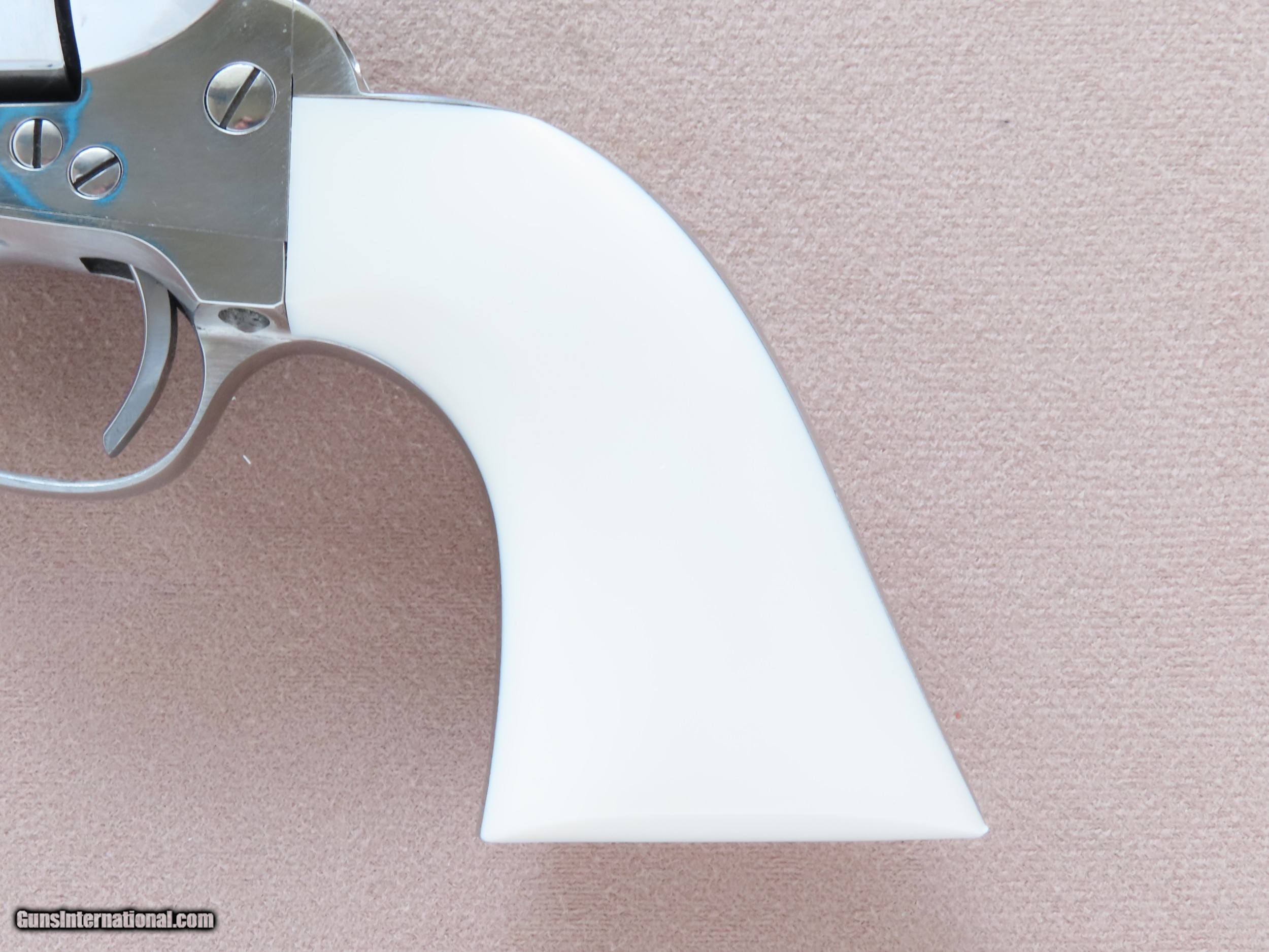 ロッド REVOLVER Engraved Remington 1875 Single Action Army .44-40 WCF 5.5