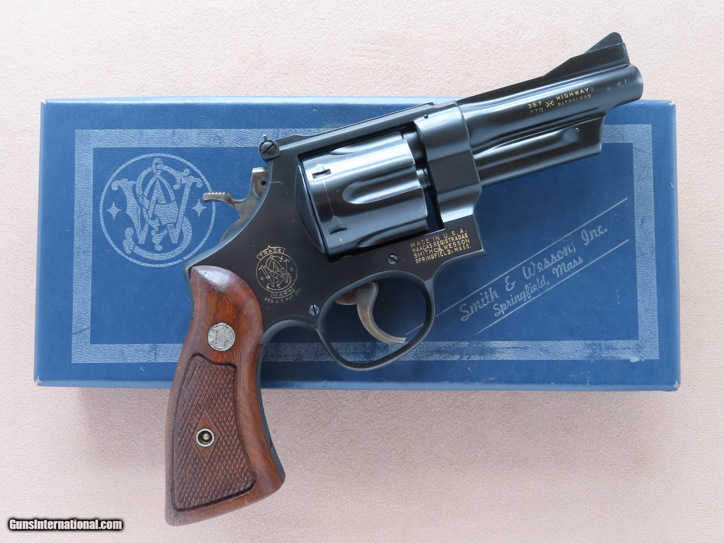 1966 Vintage Smith & Wesson 4