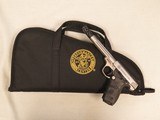 Smith & Wesson
SW22 Victory Performance Center, Cal. .22 LR - 1 of 8