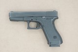 Glock Model
22, Gen 2, Cal. .40 S&W
SOLD - 2 of 12