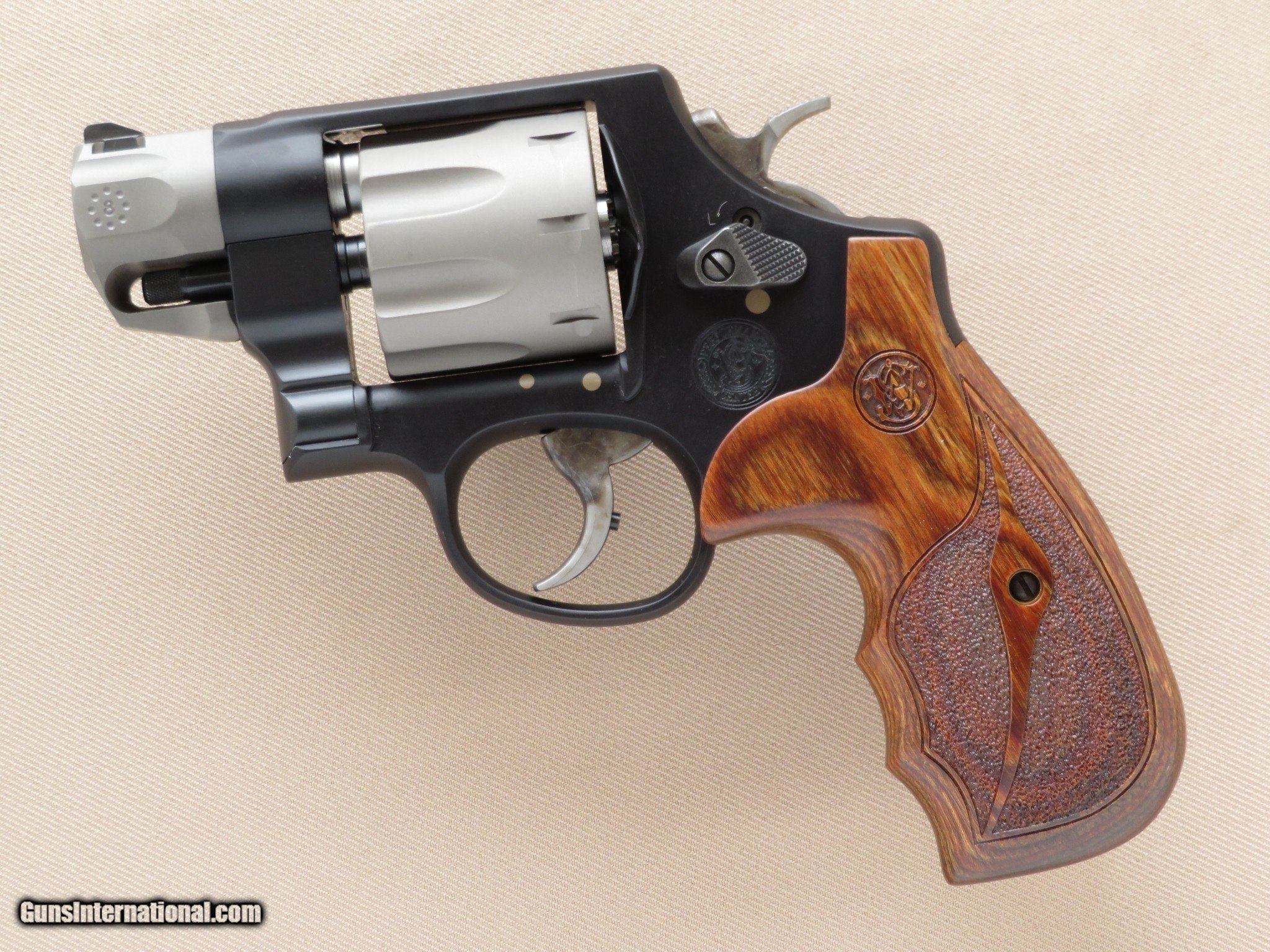 Performance Center Smith And Wesson Model 327 8 Shot Cal 357 Magnum 2 Inch Barrel Sold 1402