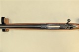 ** Beautiful U.S.A.-Made Super Grade ** Winchester Model 70 Super Grade in .300 Winchester Magnum - 10 of 16