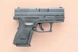 Springfield XD-40 Sub-Compact .40 S&W - 1 of 18