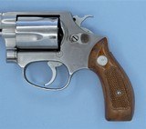 SMITH AND WESSON MODEL 60 CHAMBERED IN .38 SPL - 2 of 18