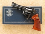Smith & Wesson Model 19 Combat Magnum, Cal. .357 Magnum, 4 Inch Barrel - 10 of 13