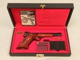 Browning Medalist Target Pistol with Case & Accessories, LH, Cal. .22 - 1 of 13