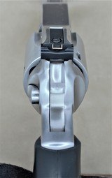 RUGER GP100 MANUFACTURED IN 1989 STAINLESS STEEL 4 INCH TARGET BARREL BOX, SHIPPING SLEEVE AND PAPERWORK SOLD - 19 of 21