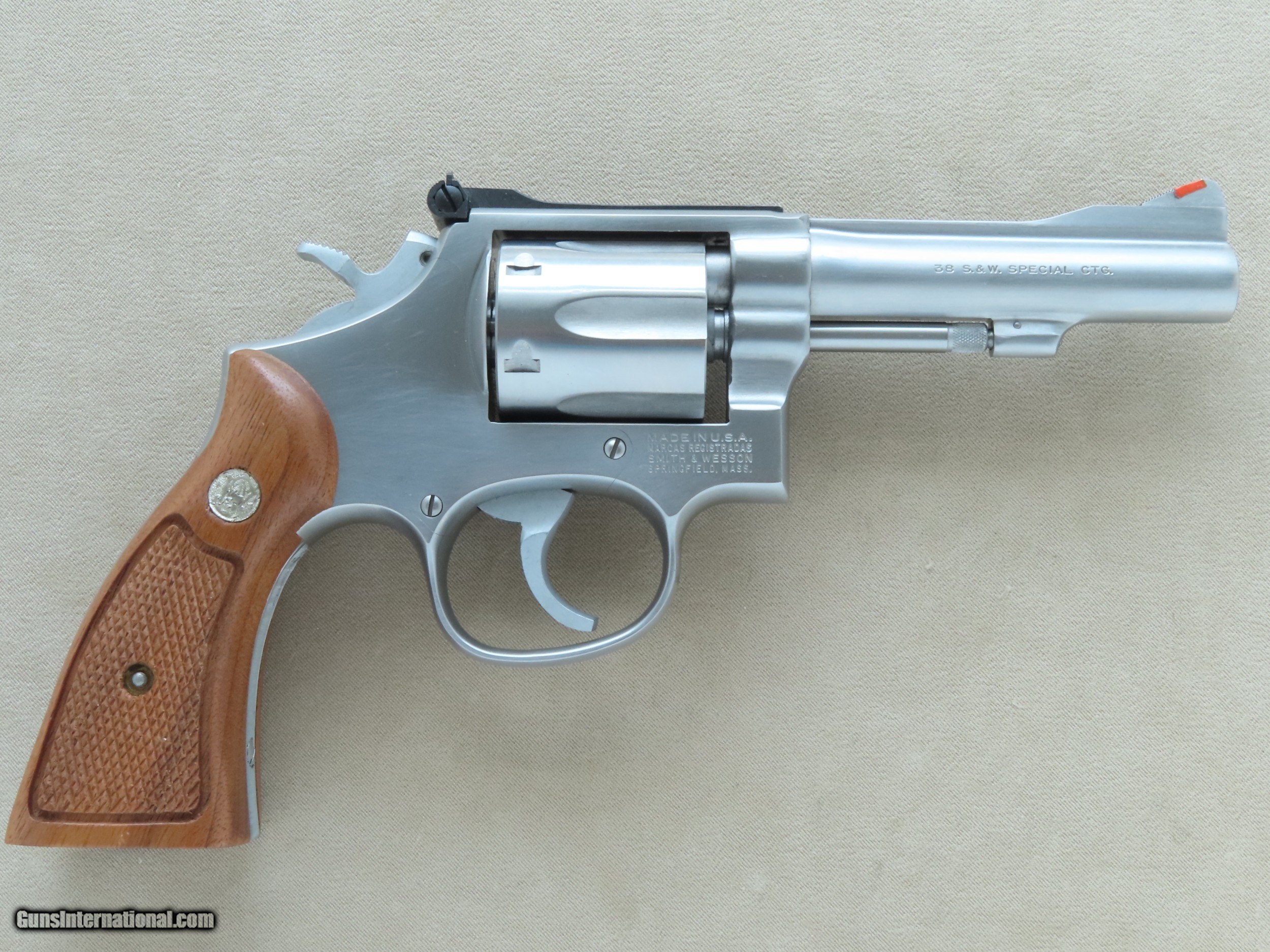 1982 Smith & Wesson Model 67-1 .38 Combat Masterpiece Stainless