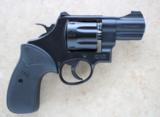 ** SOLD ** Smith & Wesson Model 327 Night Guard chambered in .357 Magnum w/ 2.5" Barrel ** Rare & Original Box !! ** ** SOLD ** - 6 of 24
