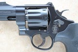 ** SOLD ** Smith & Wesson Model 327 Night Guard chambered in .357 Magnum w/ 2.5" Barrel ** Rare & Original Box !! ** ** SOLD ** - 4 of 24